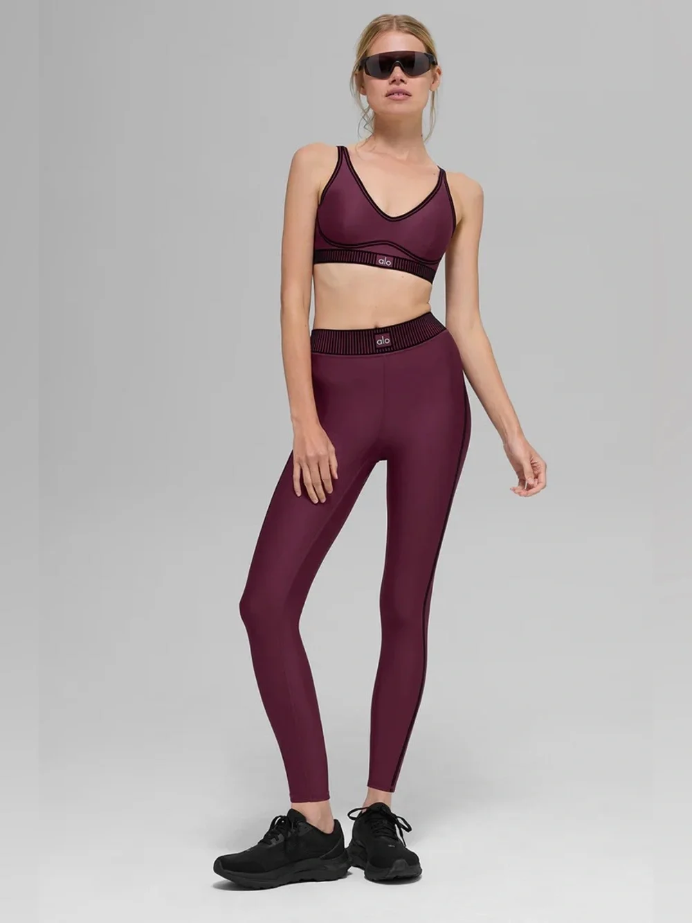 ALO Yoga airlift lineup bra burgundy size xxs